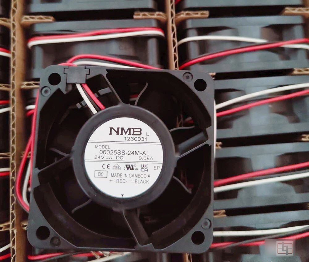 NMB 06025SS-24M-AL 24V 0.08A  3wires Cooling Fan - Picture need