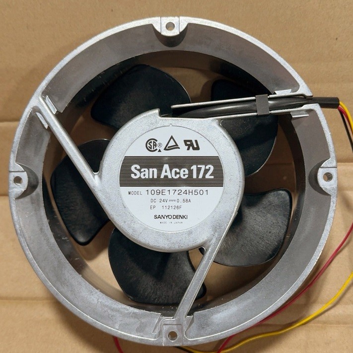 SANYO 109E1724H501 24V 0.58A 3wires Cooling Fan 