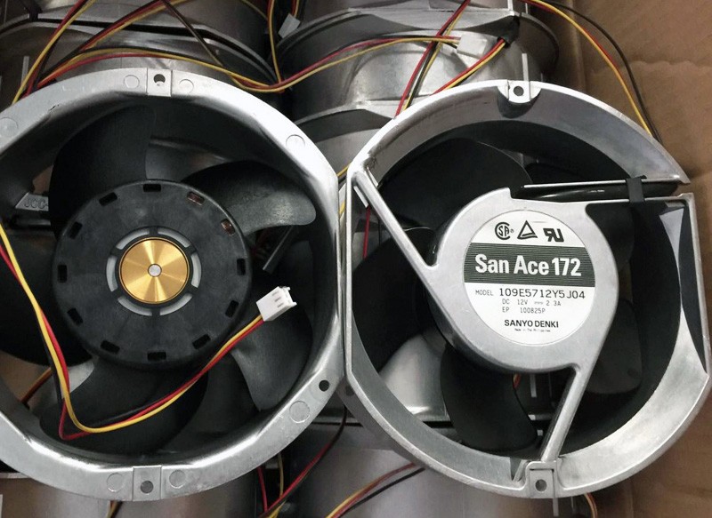 SANYO 109E5712Y5J04 12V 2.3A 3wires Cooling Fan