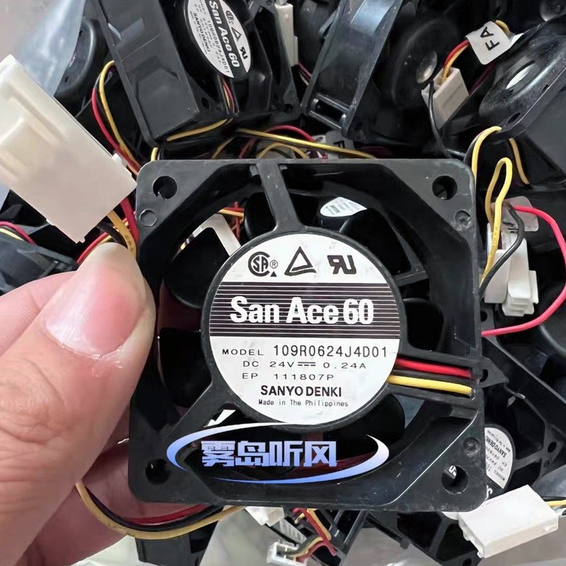 SANYO 109R0624J4D01 24V 0.24A 3wires Cooling Fan