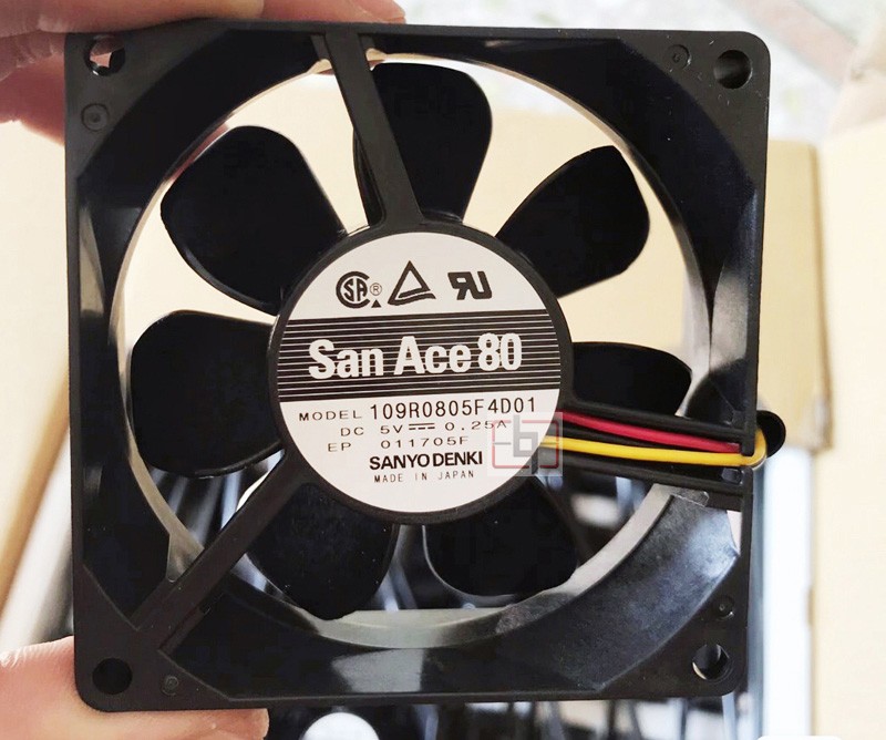 Sanyo 109R0805F4D01 5V 0.25A 3wires Cooling Fan