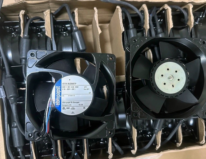 Ebmpapst 4114N/39H7P 24V 3.8A 90W 4wires Cooling Fan - Original New
