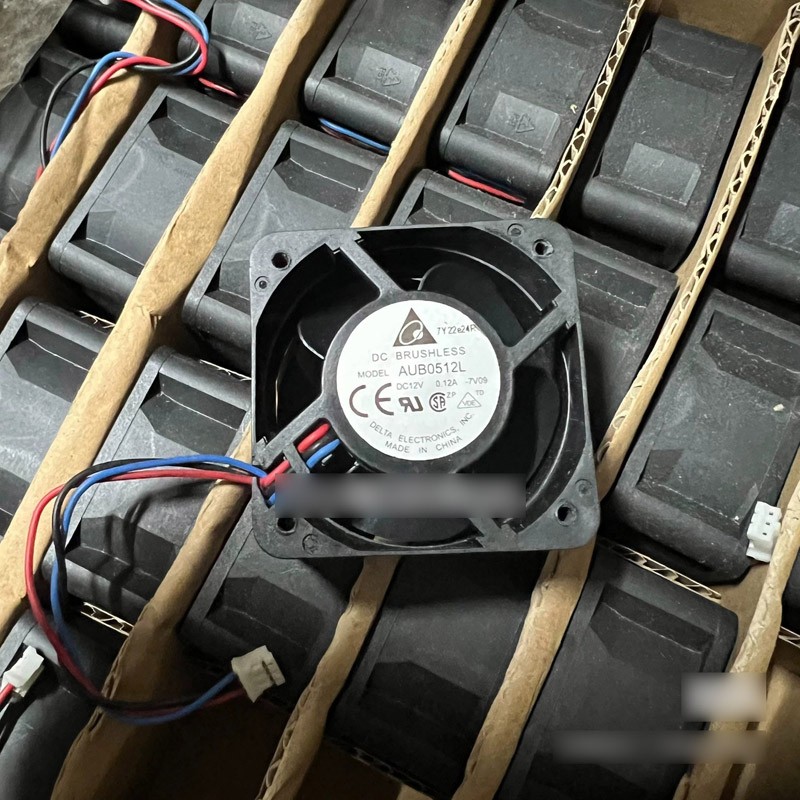 DELTA AUB0512L 12V 0.12A 3wires Cooling Fan - Picture need