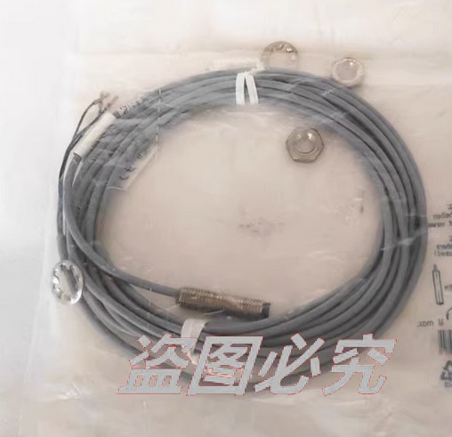 BALLUFF BES011C BES 516-383-E4-C-03 Inductive Proximity Switch - Original New