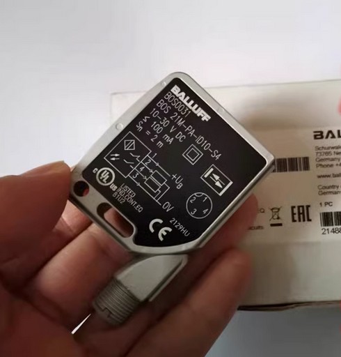 BALLUFF BOS0031 BOS 21M-PA-ID10-S4 Photoelectric Switch Sensor - Original New