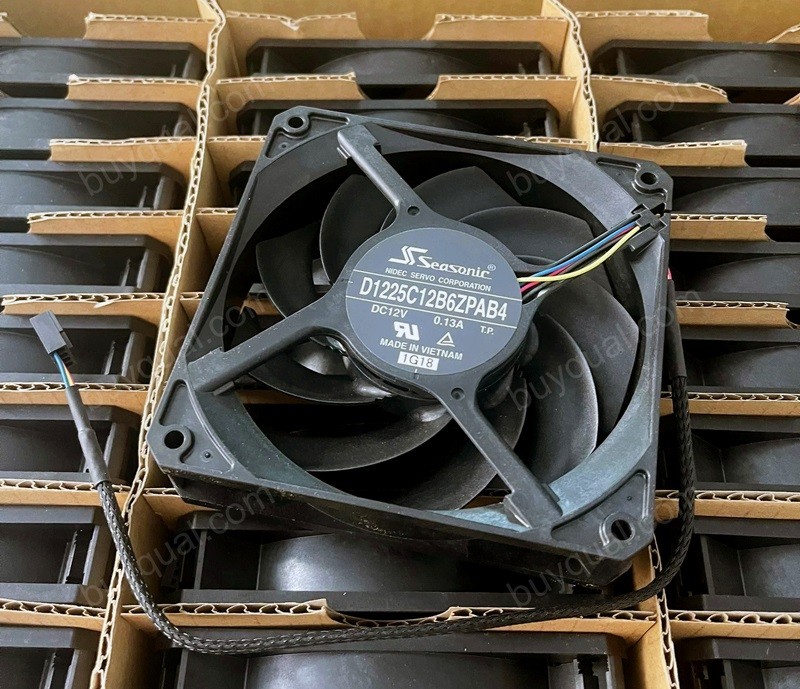 NIDEC D1225C12B6ZPAB4 12V 0.13A 4wires Cooling Fan 
