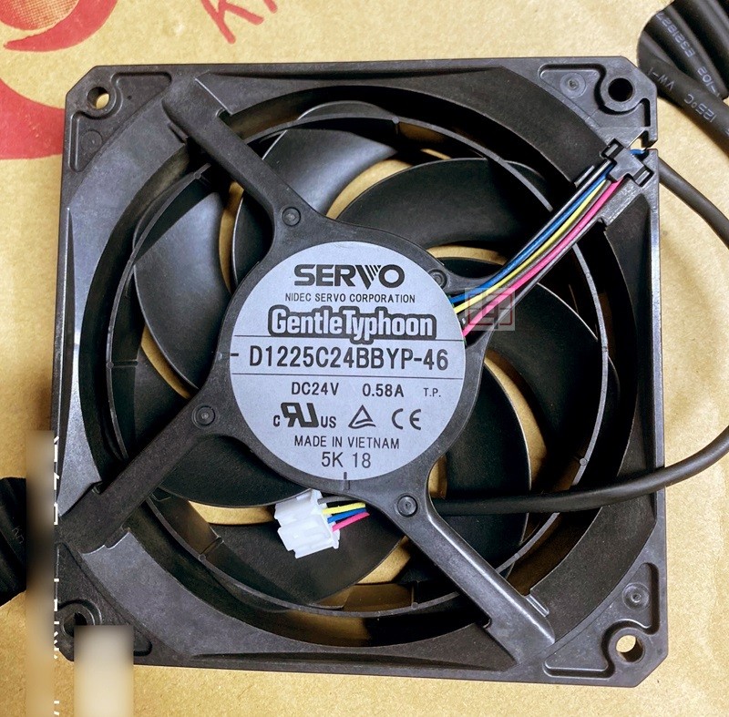 SERVO D1225C24BBYP-46 D1225C24BBYP46 24V 0.58A 4wires Cooling Fan 