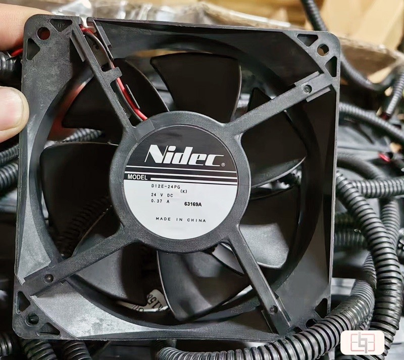 NIDEC D12E-24PG 24V 0.37A 2wires Cooling Fan