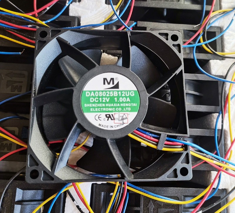 M DA08025B12UG 12V 1.00A 4wires Cooling Fan 