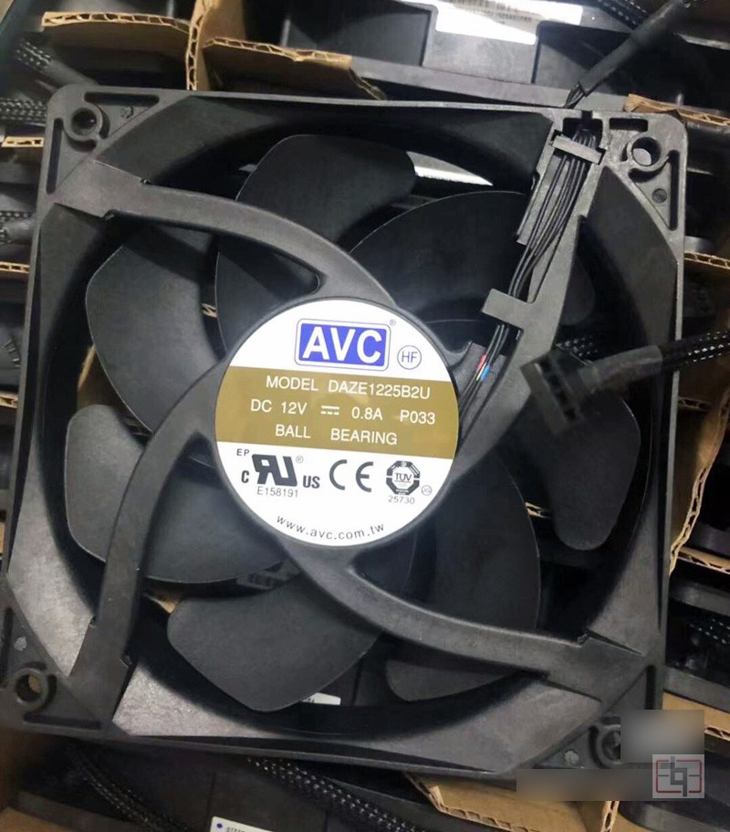 AVC DAZE1225B2U 12V 0.8A  4wires Cooling Fan - Picture need