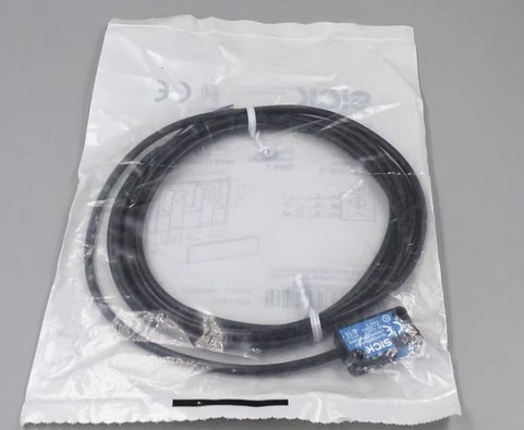 SICK IQ10-06NPSKW2S Inductive Proximity Switch