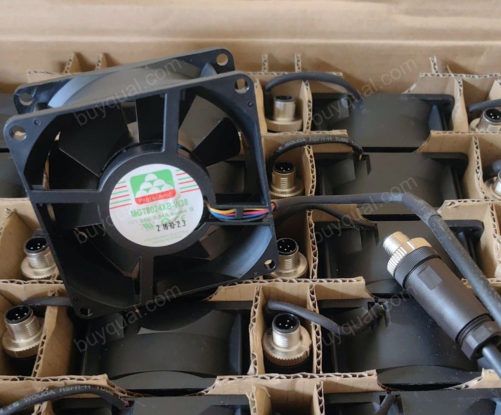 MAGIC MGT8024XB-W38 24V 0.54A 4wires Cooling Fan 