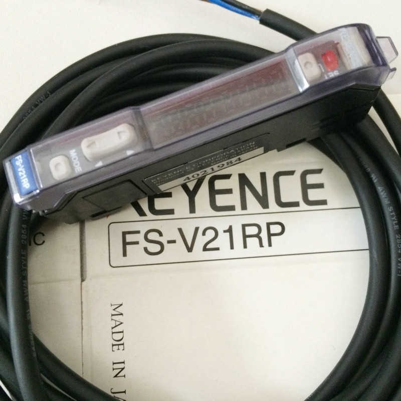 KEYENCE FS-V21RP Optical Fiber Amplifier