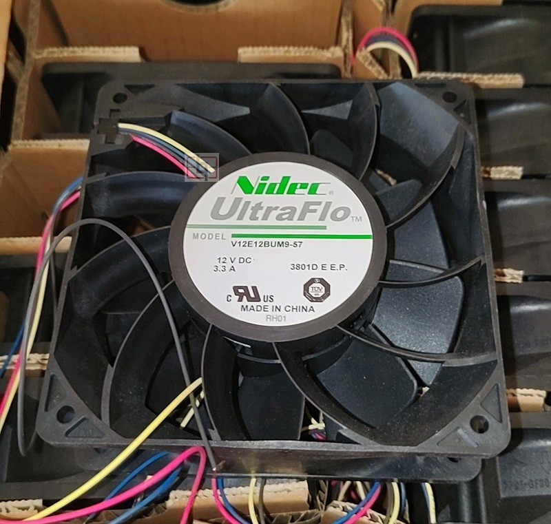 Nidec V12E12BUM9-57 12V 3.3A 4wires Cooling Fan