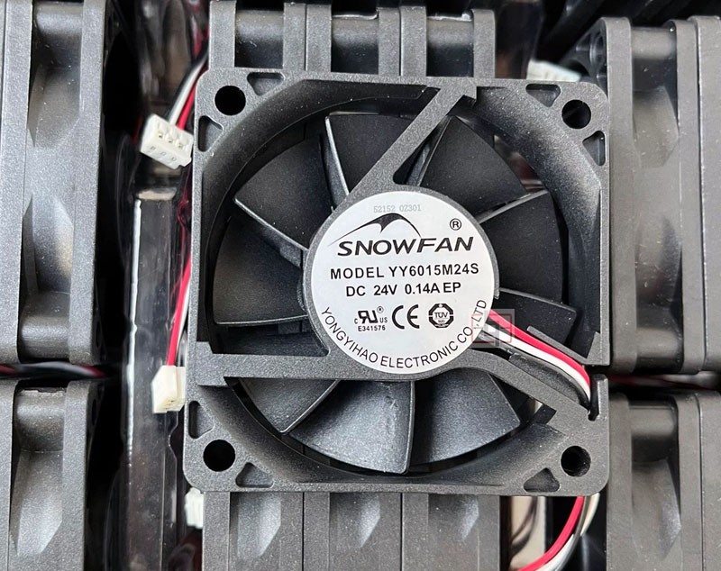 SNOWFAN YY6015M24S 24V 0.14A 3wires Cooling Fan 