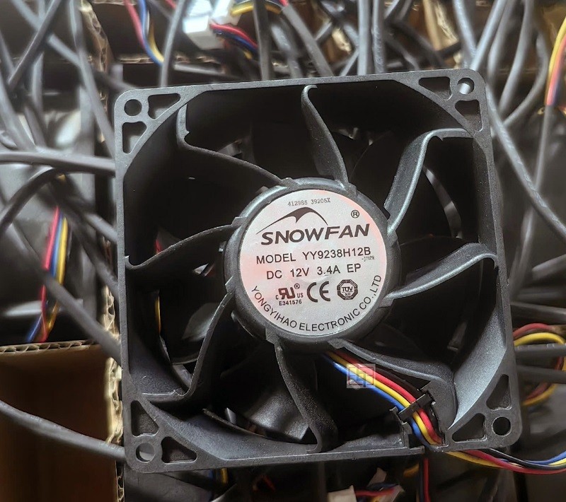SNOWFAN YY9238H12B 12V 0.90A 3.4A 2wires 4wires Cooling Fan 