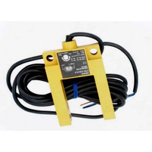 OMRON E3S-GS30E4 Sensor