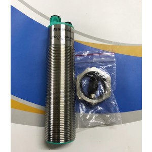 P+F UC2000-30GM-IUR2-V15 Sensor