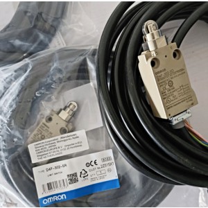 OMRON D4F-302-5R Limit Switch