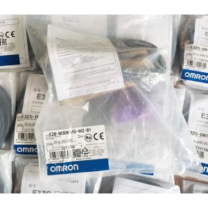 OMRON E2B-M30KS10-WZ-B1 Inductive Proximity Switch - Original New