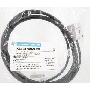 Schneider XS8S173NAL2C Inductive Proximity Switch