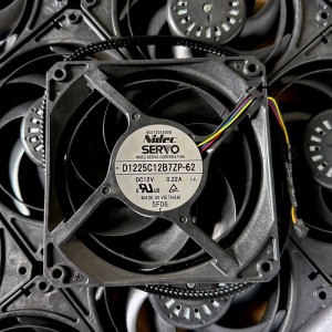 Nidec D1225C12B7ZP-62 12V 0.22A 3wires cooling fan