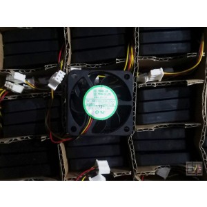 YOUNG LIN DFS400712M 12V 1.3A 3wires Cooling Fan
