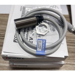 KEYENCE EV-118MSO Inductive Proximity Switch