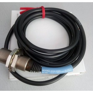 KEYENCE EV-18M Inductive Proximity Switch