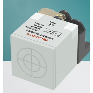 LANBAO LE40SZSN20ATO-E2 Inductive Sensor