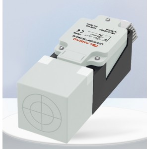 LANBAO LE40XZSF10LI4M-D Analog Sensor Inductive Switch