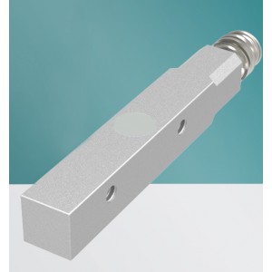 LANBAO LE82VF15DPO-E1 Inductive Sensor Square Proximity Switch