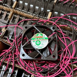 MAGIC MGA5012HB-010 MGA5012HB-O10 12V 0.12A  2wires Cooling Fan