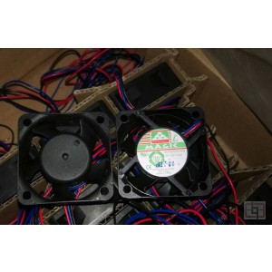 MAGIC MGT5012YB-W20 12V 0.30A 2wires Cooling Fan