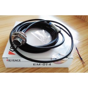 KEYENCE EM-014 Inductive Proximity Switch