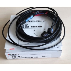 KEYENCE PQ-01 (PQ-01T PQ-01R) Optical Fiber Amplifier Pair