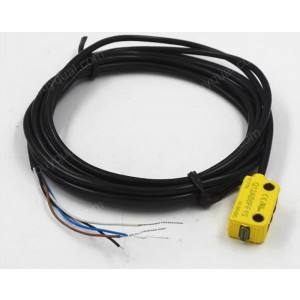 BANNER Q12AB6FF15 Sensor