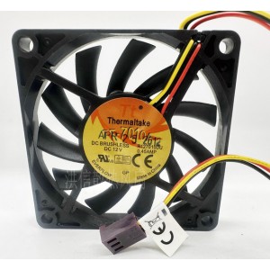Thermaltake R127010DU 12V 0.45A 3wires Cooling Fan 