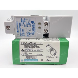 Schneider XS8C40FP260 Inductive Proximity Switch