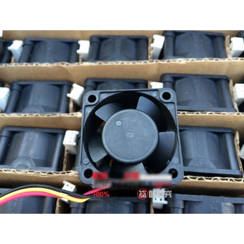 Y.S.TECH FD124020EB 12V 0.12A 3wires Cooling Fan